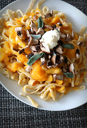Black Pepper Pasta  with Squash and Mushroom Sauce